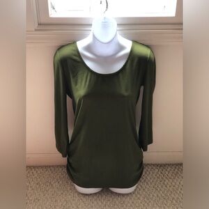 No Boundaries Dark Green Three Quarter Length Sleeve Top